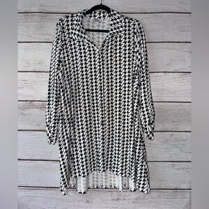 Kim Rogers Black & White Houndstooth Tunic Top – Size Large Office School Church
